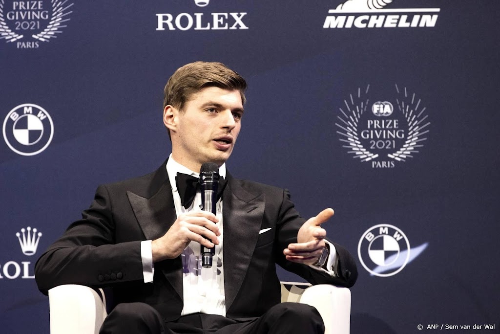 Verstappen enkele uren voor FIA-gala: ik heb echt slaap nodig  