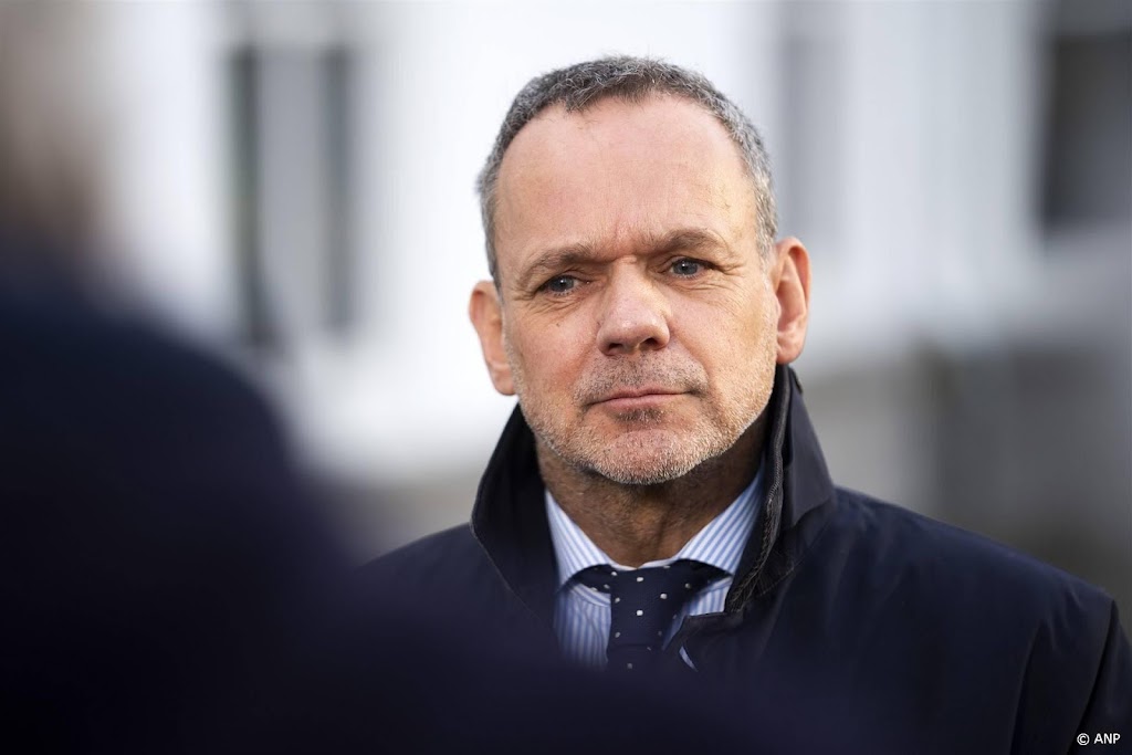 Veldkamp wil naast sancties ook concrete hulp aan Georgiërs