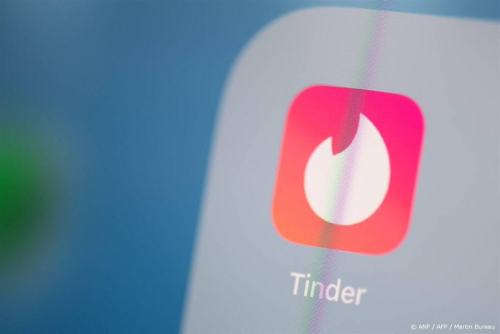 Privacyorganisaties beschuldigen Tinder van schenden privacy