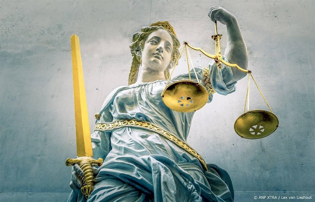 Geen straf, wel opname voor hoogbejaarde man die vrouw doodstak