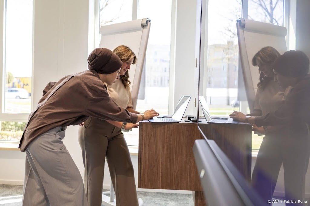 Werkenden zien nettoloon volgend jaar stijgen
