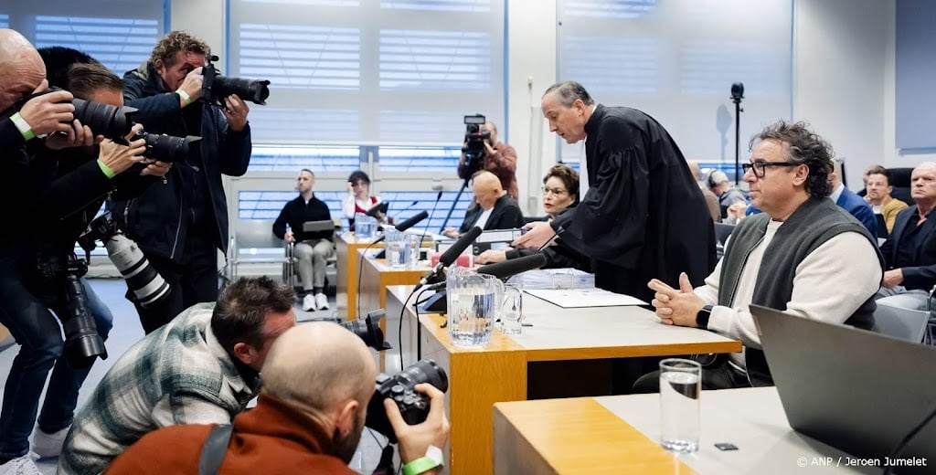 Advocaat: OM laat aangeefster zaak-Borsato in de steek