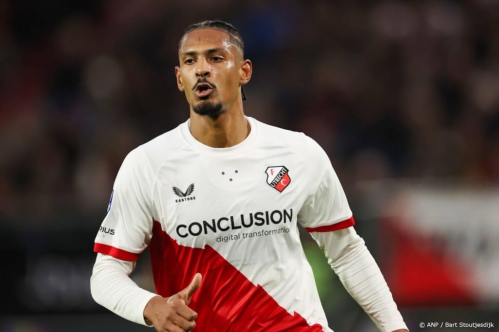 Blessure FC Utrecht-spits Haller valt mee