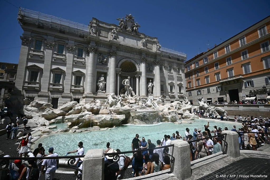 Toeristen moeten gaan betalen voor Trevifontein