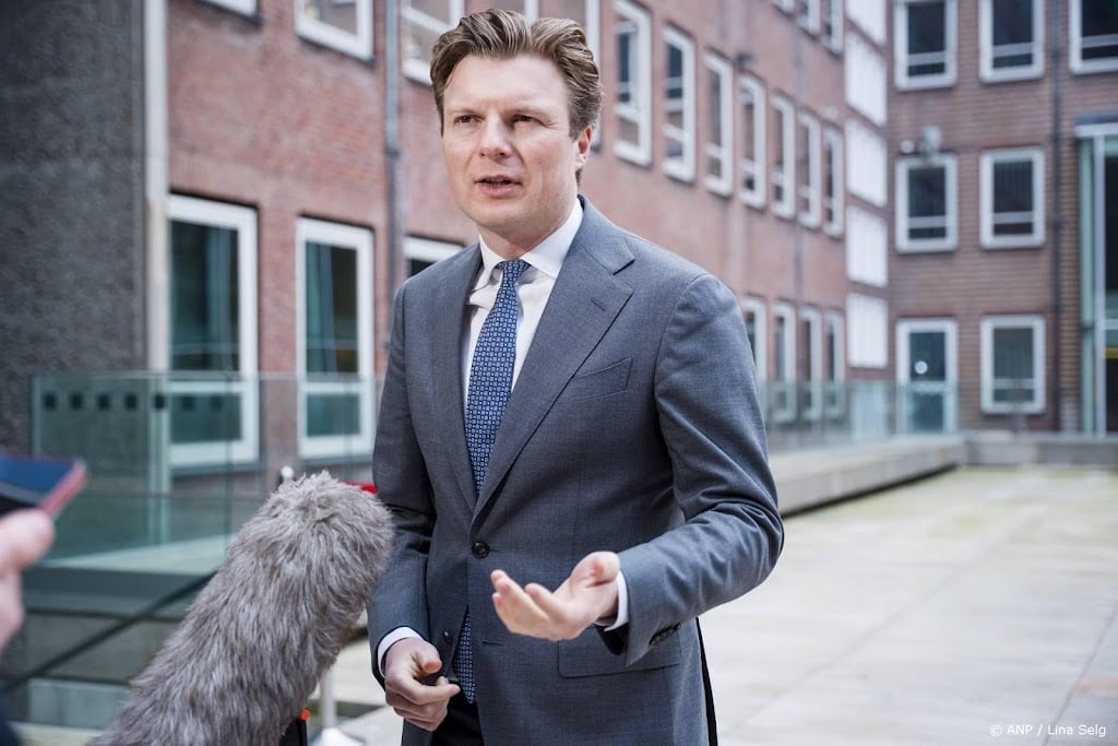 Brekelmans maant bondgenoten: versterk Oekraïne in vredesoverleg