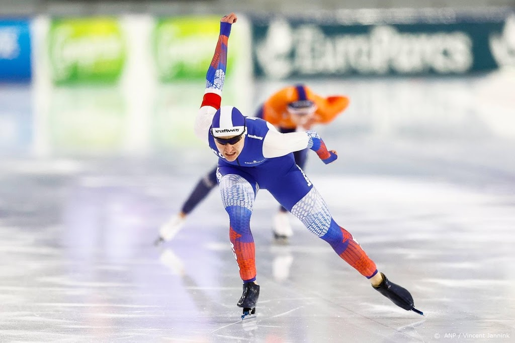 Golikova houdt stand op EK sprint, Kok en Leerdam nog kansrijk