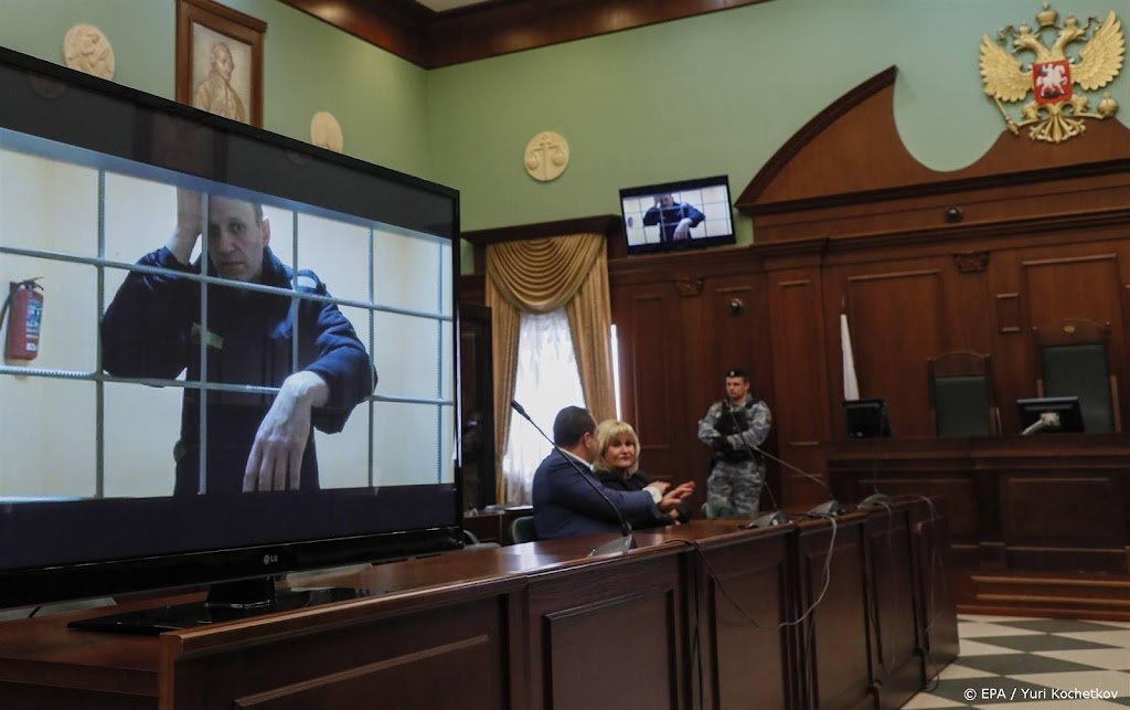 Navalni twee jaar vast, vecht verder tegen Russisch regime