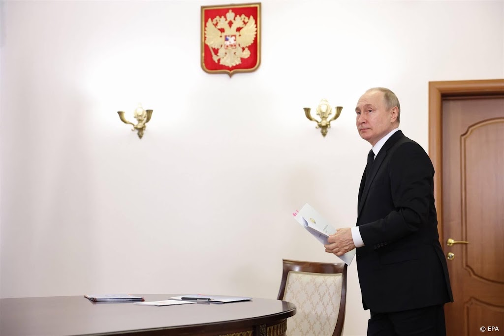 Poetin: economie Rusland waarschijnlijk 2,5 procent gekrompen 