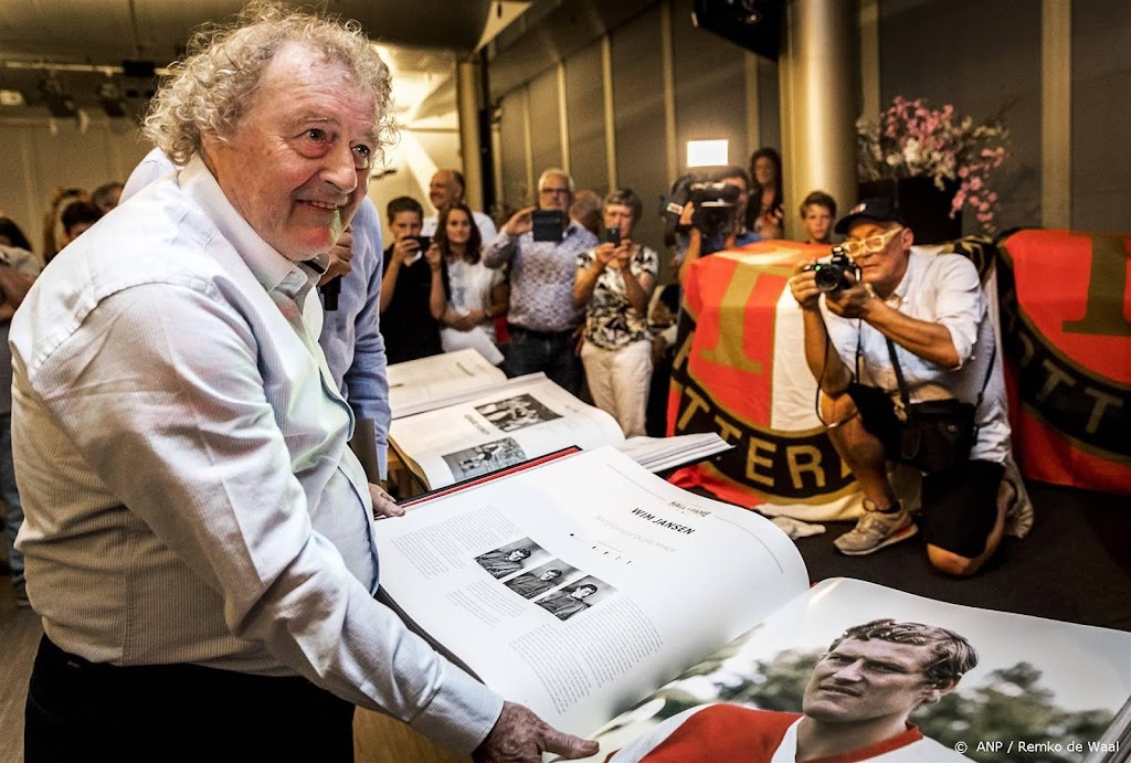 Feyenoord geeft Van Hanegem-trofee postuum aan Wim Jansen