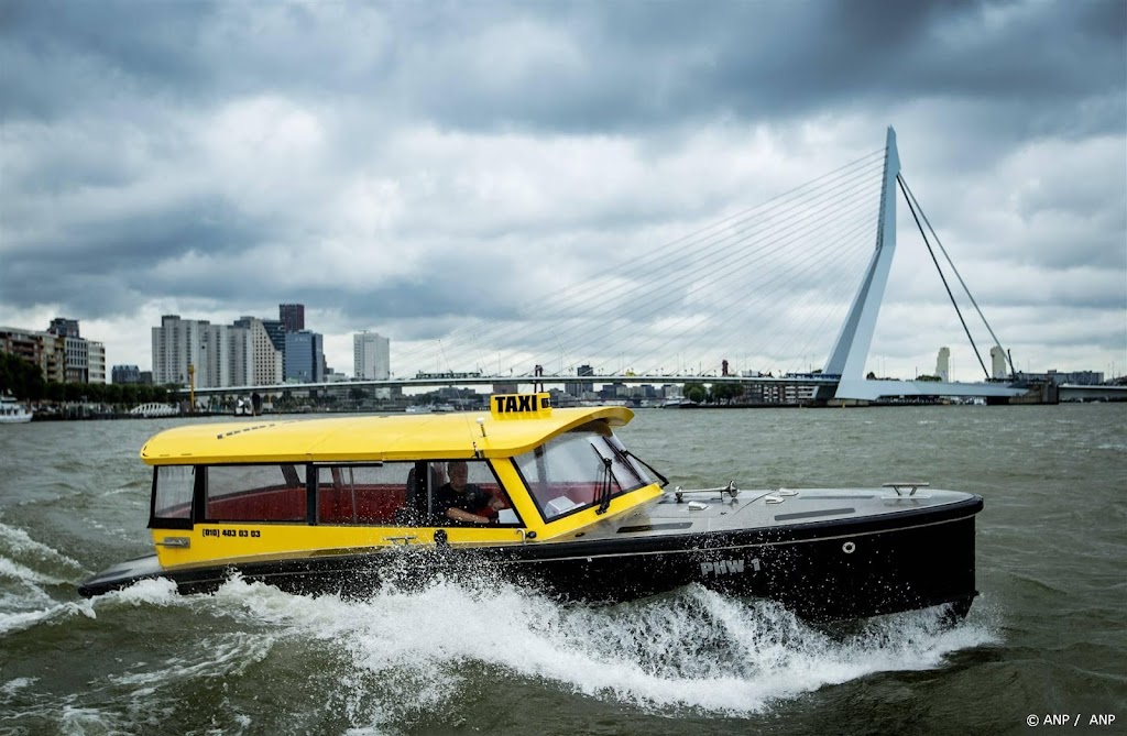 Onderzoeksraad: passagiers in watertaxi niet veilig genoeg