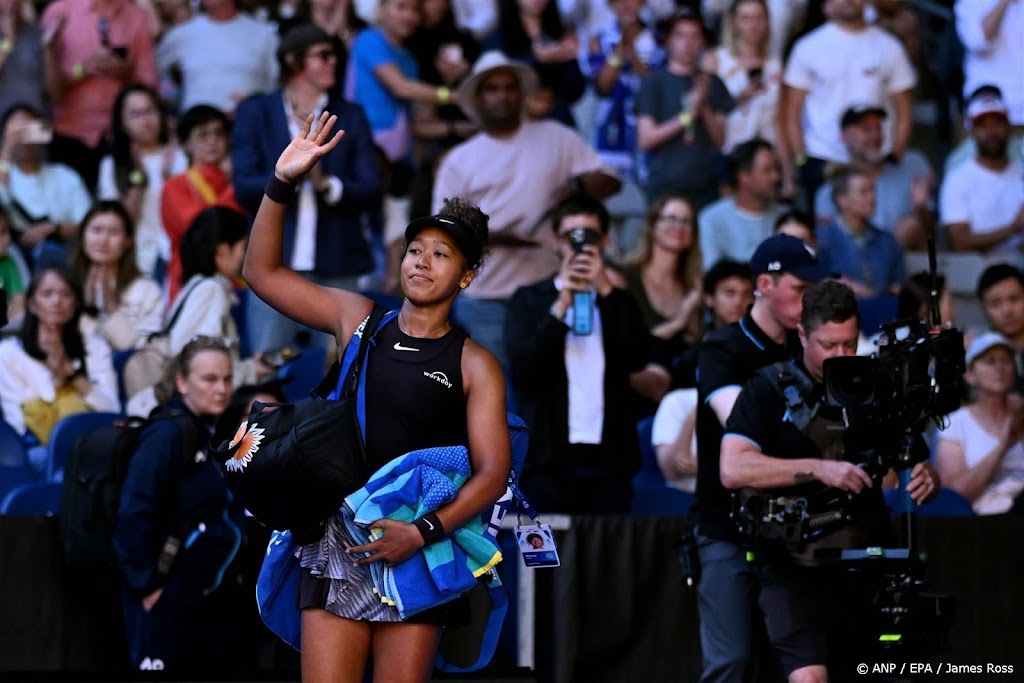 Tweevoudig kampioene Osaka geeft op in Australian Open