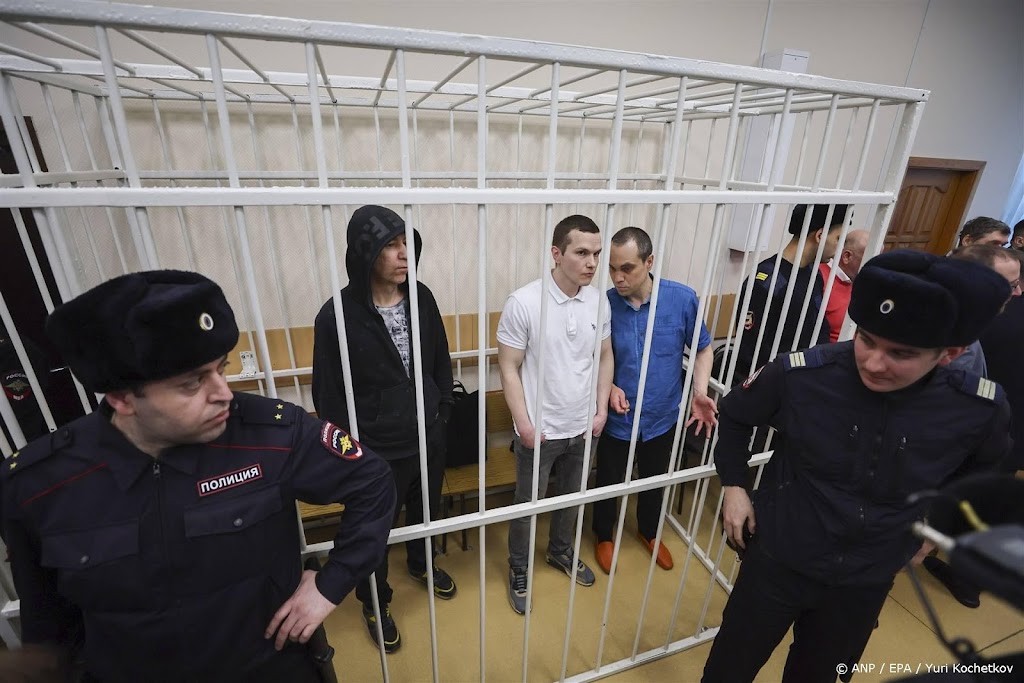 Advocaten van Navalny veroordeeld tot jarenlange celstraffen