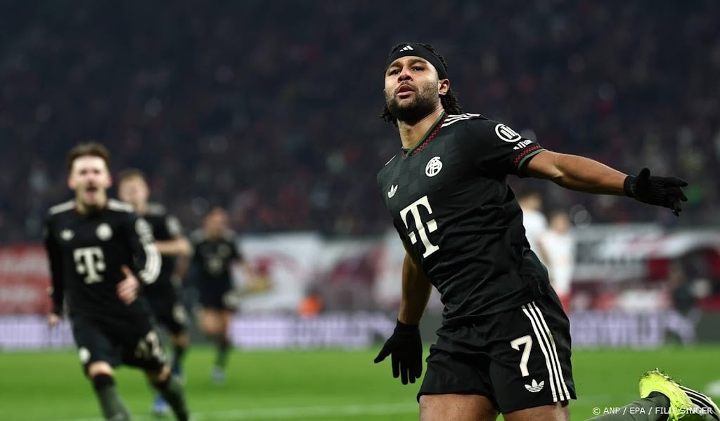 Bayern München in tweede helft ruim langs RB Leipzig