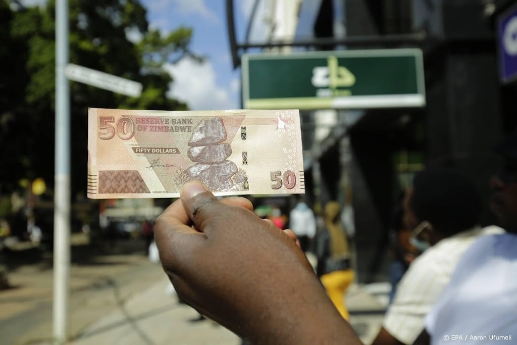 Zimbabwe moet torenhoge rente mogelijk nog verder verhogen