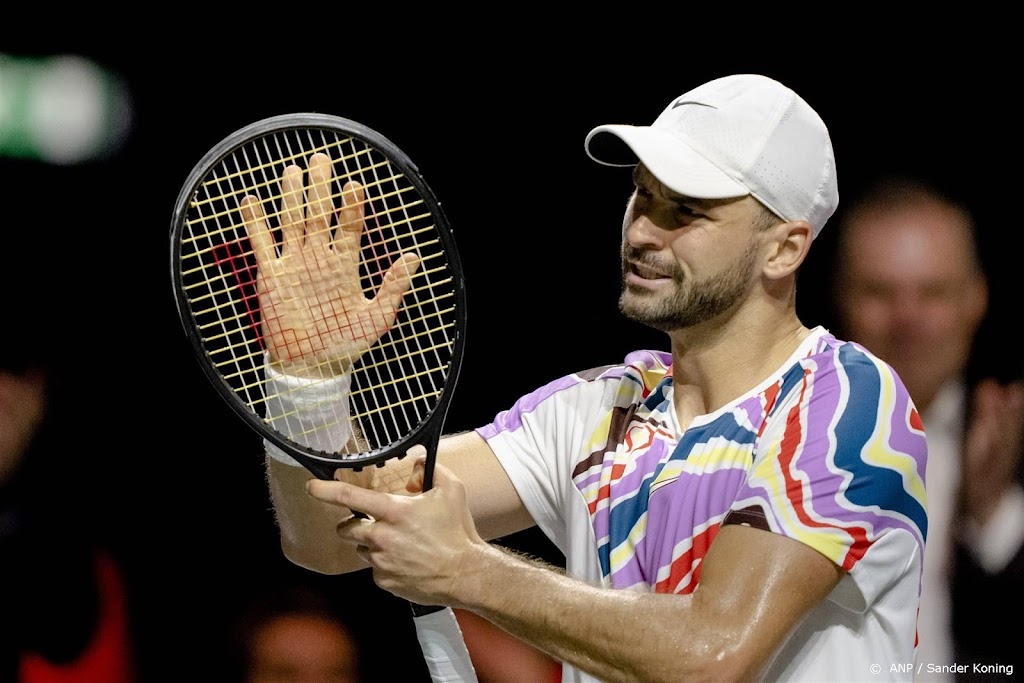 Dimitrov overleeft matchpoints en is eerste halvefinalist in Ahoy