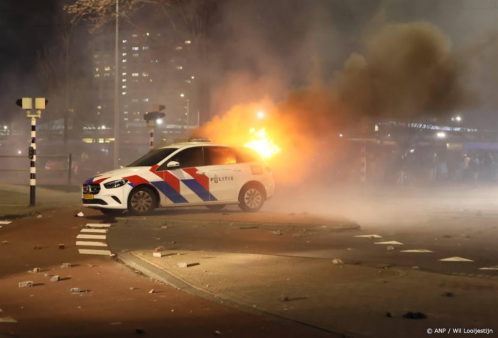 Noodbevel rond zalencentrum na rellen Eritreeërs in Den Haag