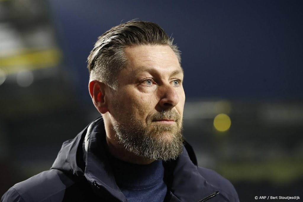 Feyenoord met herstelde Stengs naar Milaan, Timber blijft achter