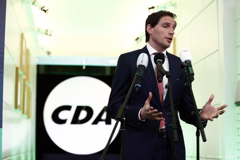 CDA-leider Hoekstra teleurgesteld: formatie nu aan VVD en D66
