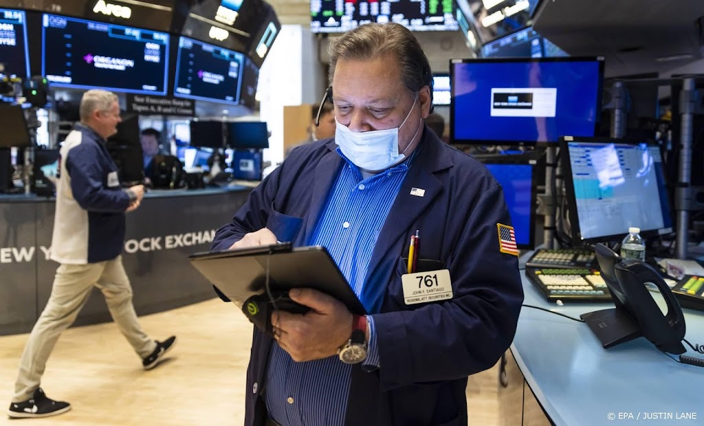 Onzekerheid over oorlog zet Wall Street toch weer lager