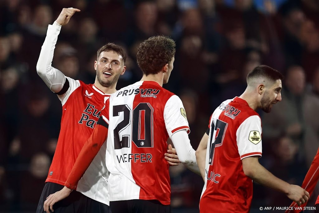 Feyenoord begint ongewijzigd aan uitduel met sc Heerenveen