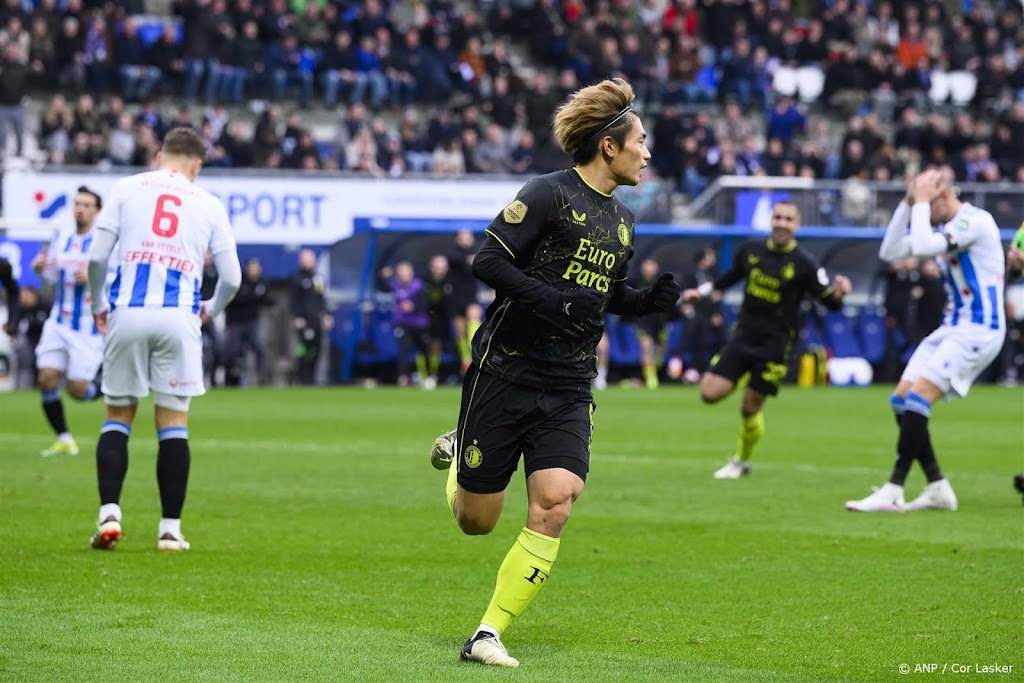 Invallers Feyenoord voorkomen puntenverlies bij sc Heerenveen   