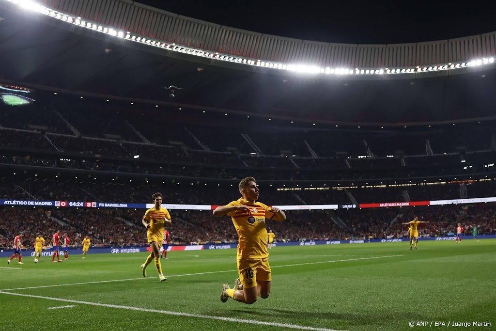 FC Barcelona bezorgt Atlético forse nederlaag in Madrid 