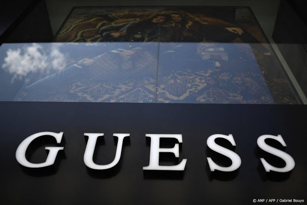 Kledingmerk Guess ontvangt bod van Amerikaanse investeerder