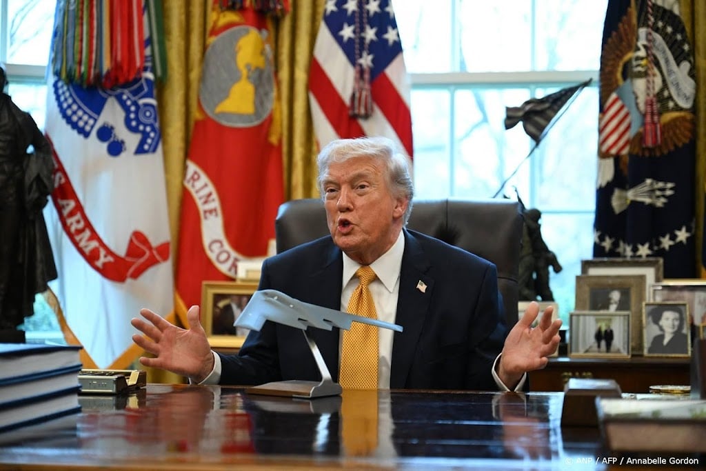 NYT: Trump laat Cuba weten dat president moet opstappen