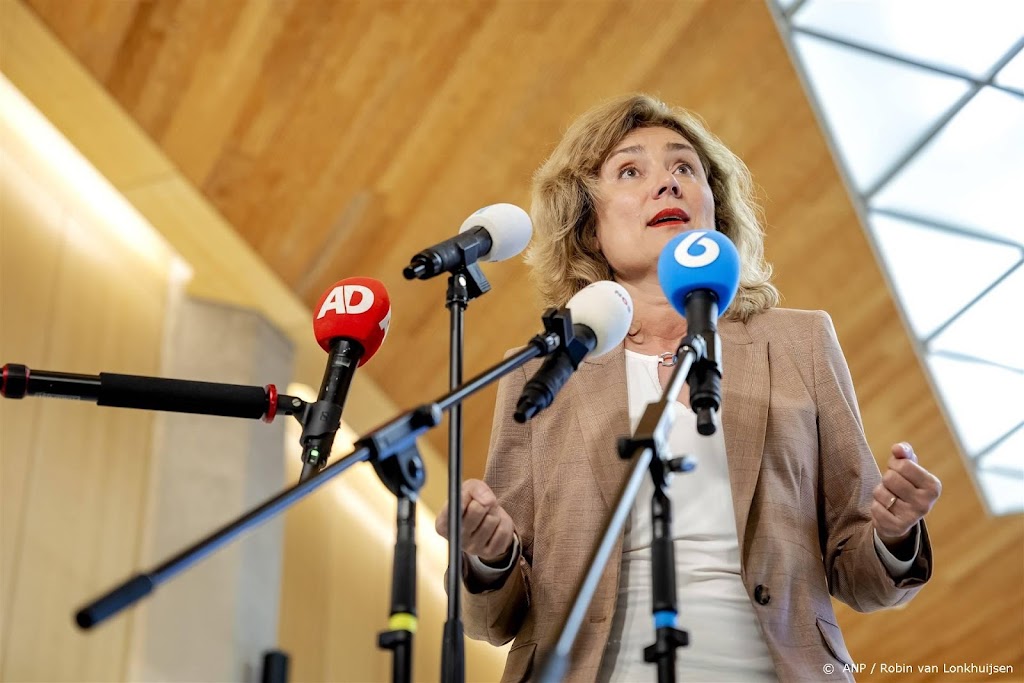 Bergkamp: rapport laat zien hoe Kamer veilige werkplek kan worden