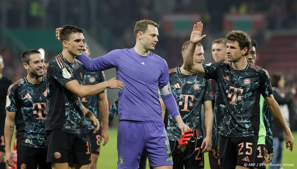 Müller denkt na over toekomst na uitschakeling met Bayern in CL