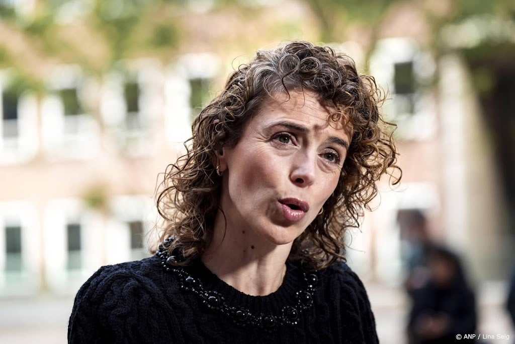 Hermans hoopt dat oppositie zorgplannen als geheel bekijkt