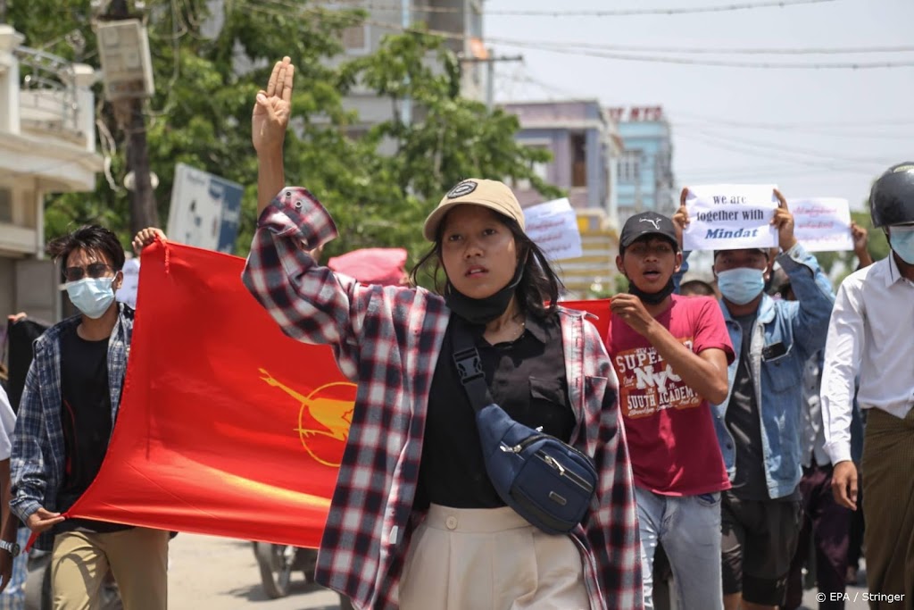 Canada, VS en VK leggen sancties op aan junta in Myanmar