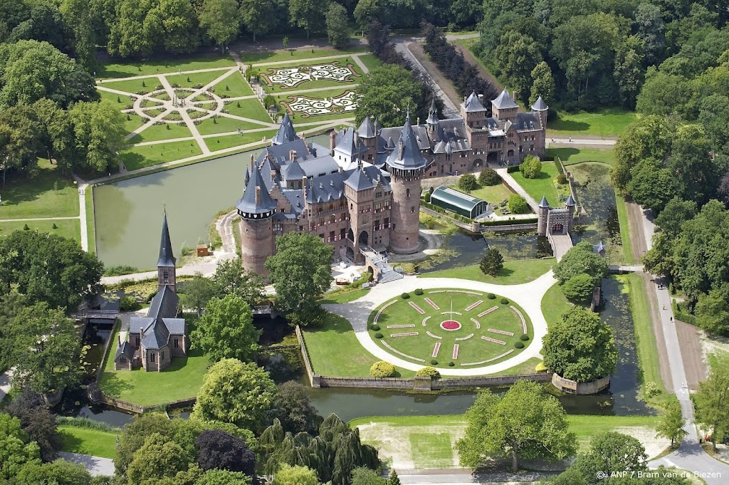 Baronessen moeten in gesprek over gebruik Kasteel de Haar
