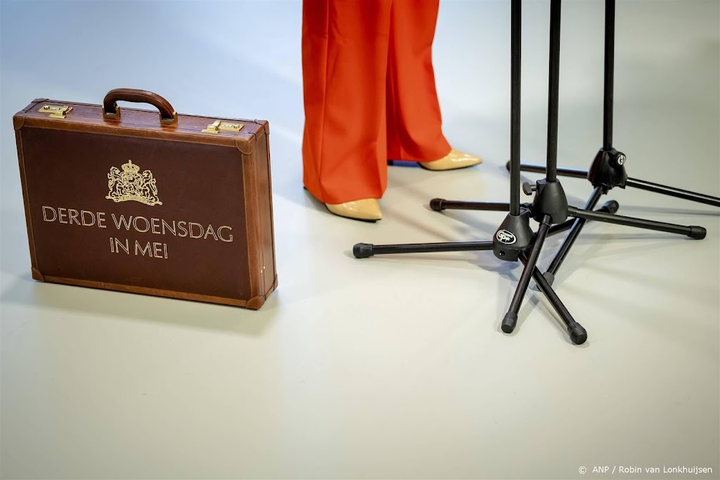 Uitgaven en inkomsten rijksoverheid vorig jaar bijna in evenwicht