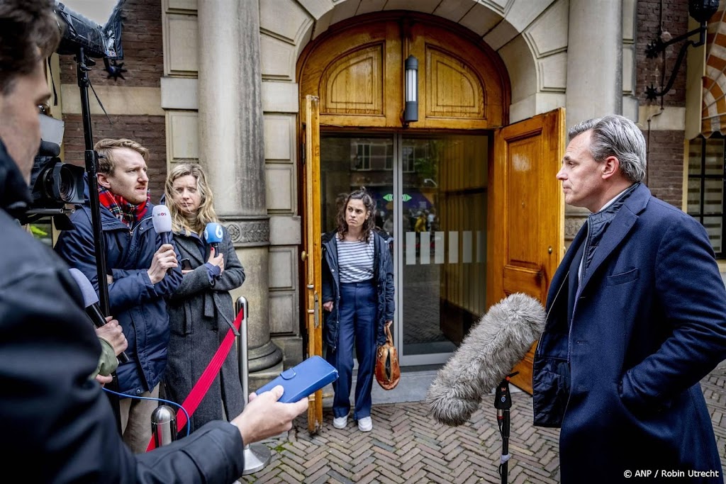 Harbers ziet op infrastructuur 'geen breuk met het verleden'