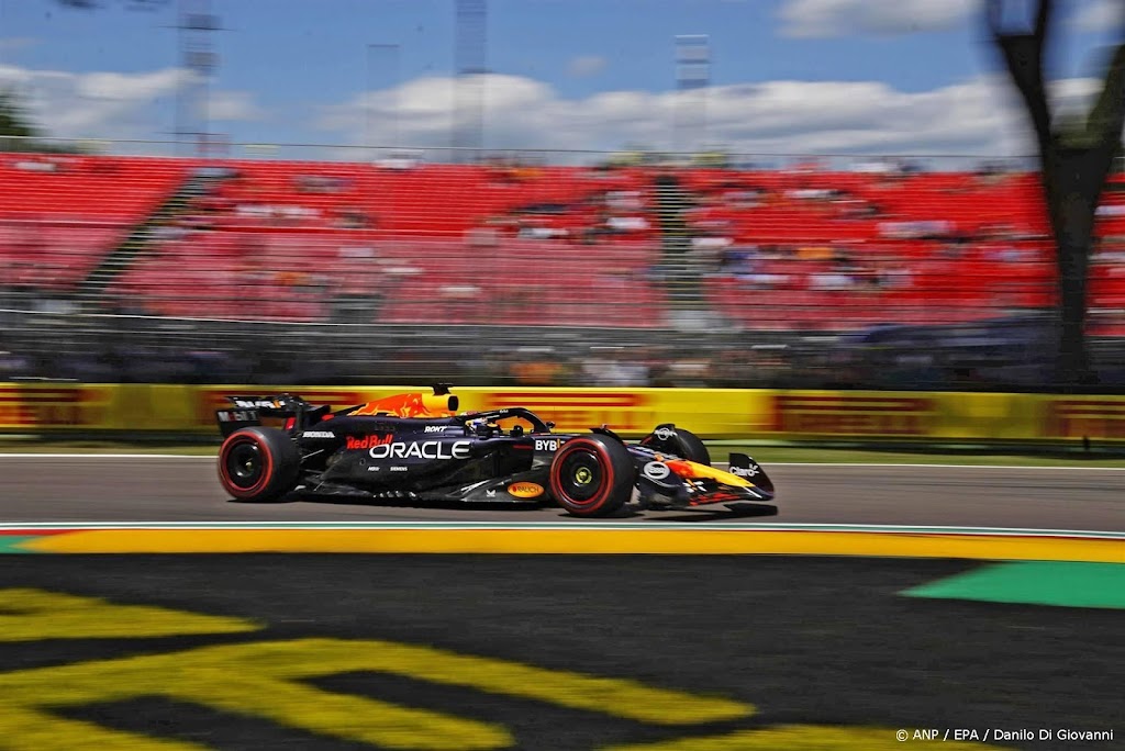 Verstappen klokt vijfde tijd bij eerste vrije training op Imola