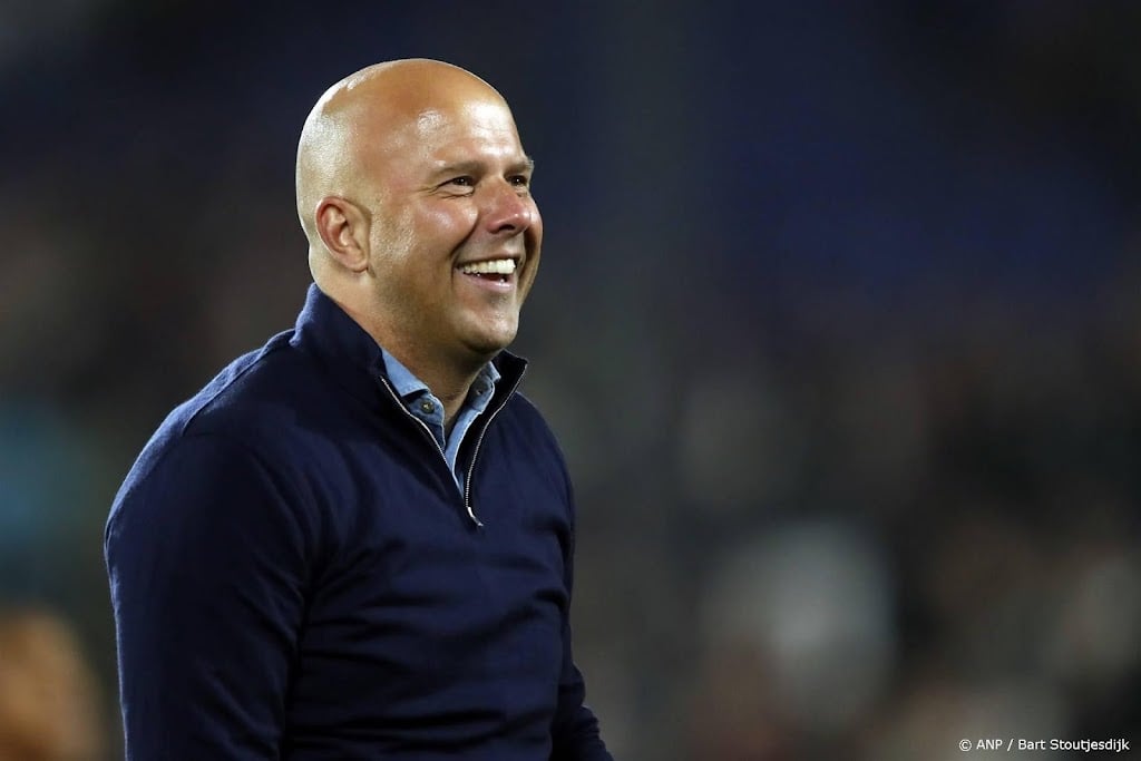 Coach Slot mist veel spelers in zijn afscheidsduel met Feyenoord
