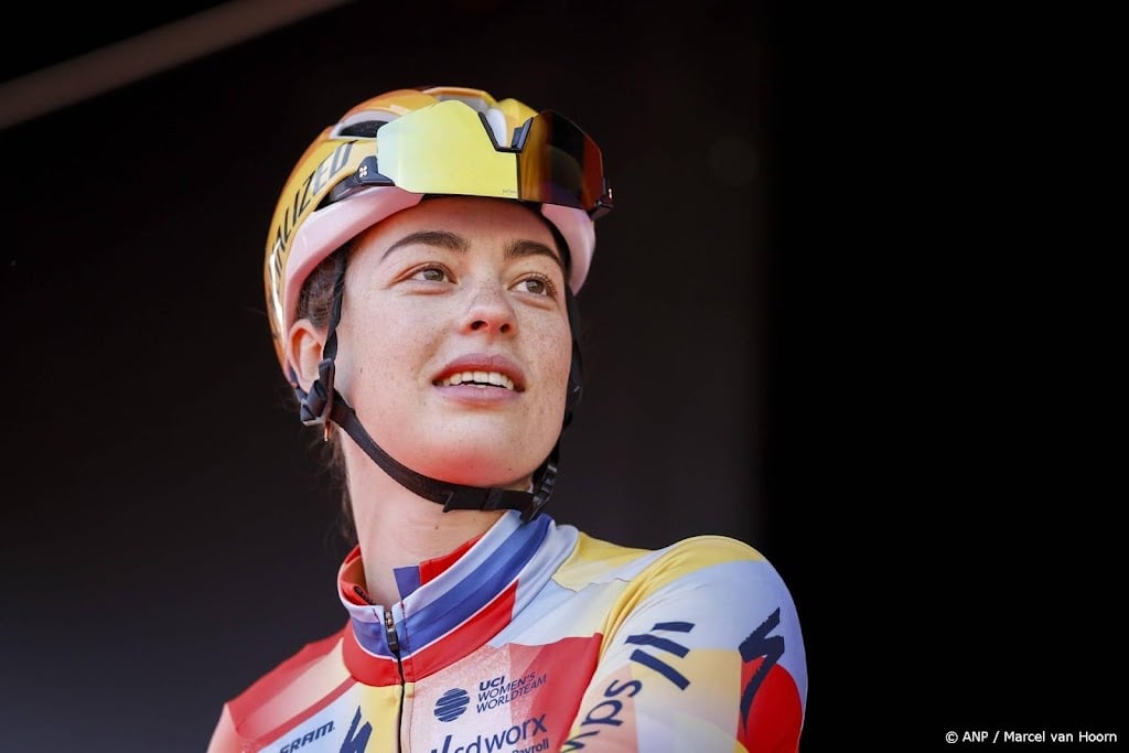 Wielrenster Bredewold wint Ronde van Baskenland voor vrouwen