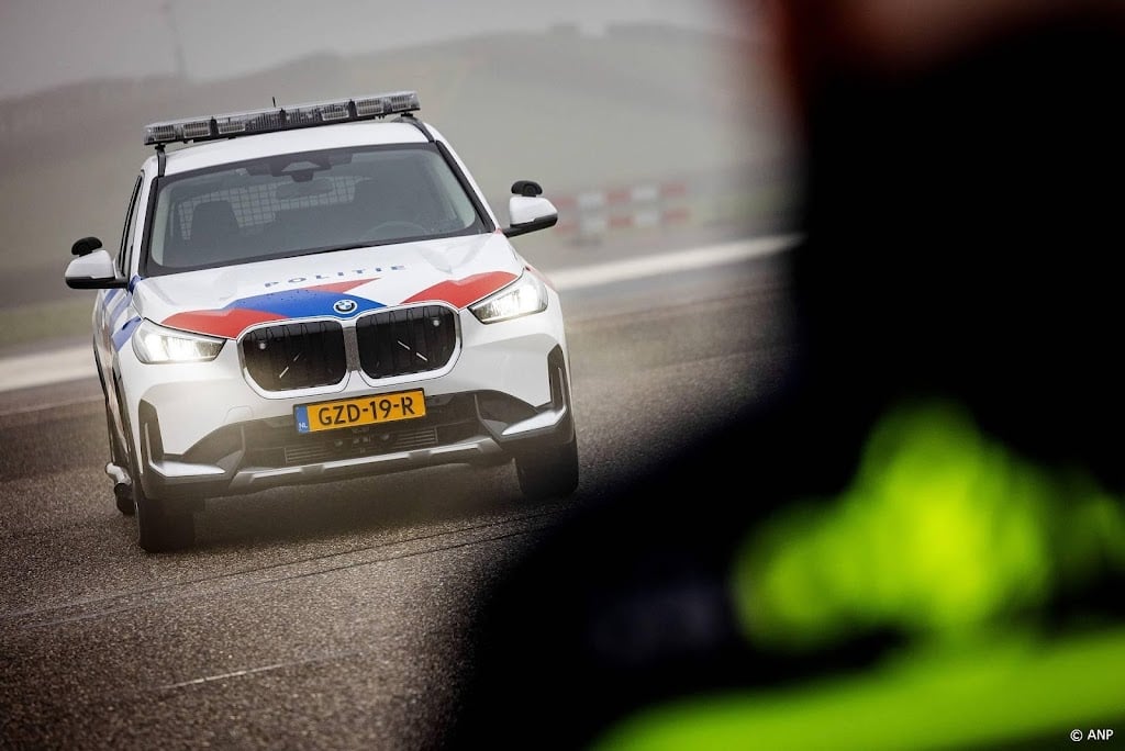 Confrontatie tussen voetbalsupporters bij tankstation langs A28