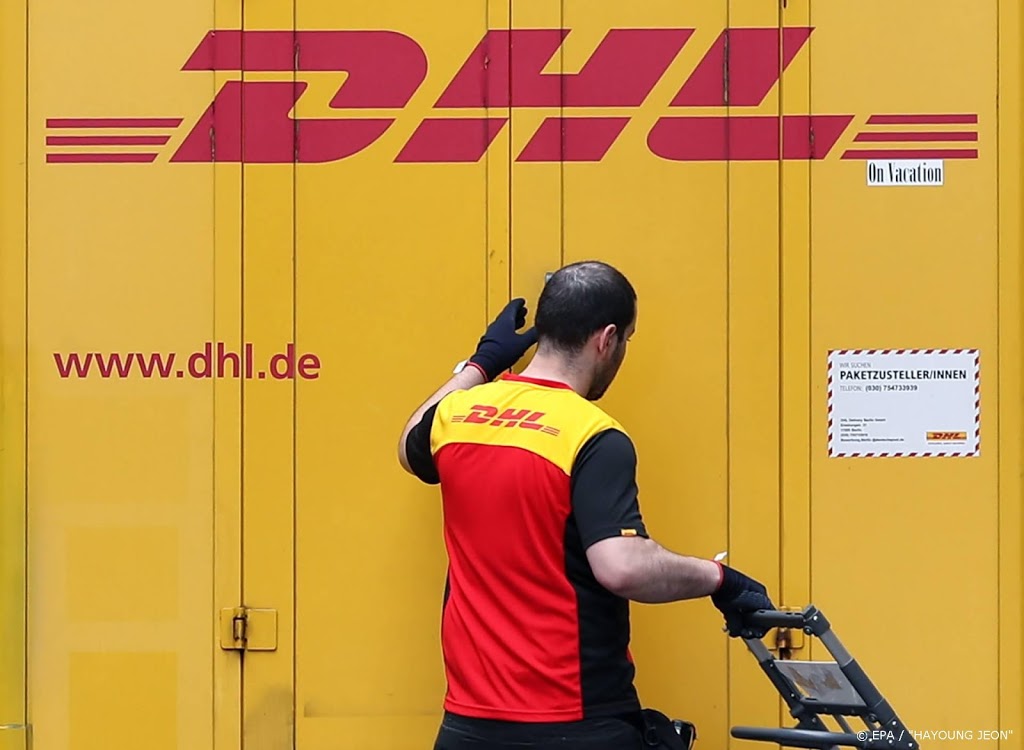 Bonden en DHL akkoord over nieuwe cao pakketbezorgers