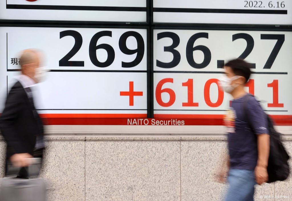 Beurs Tokio levert in na rentebesluit Bank of Japan