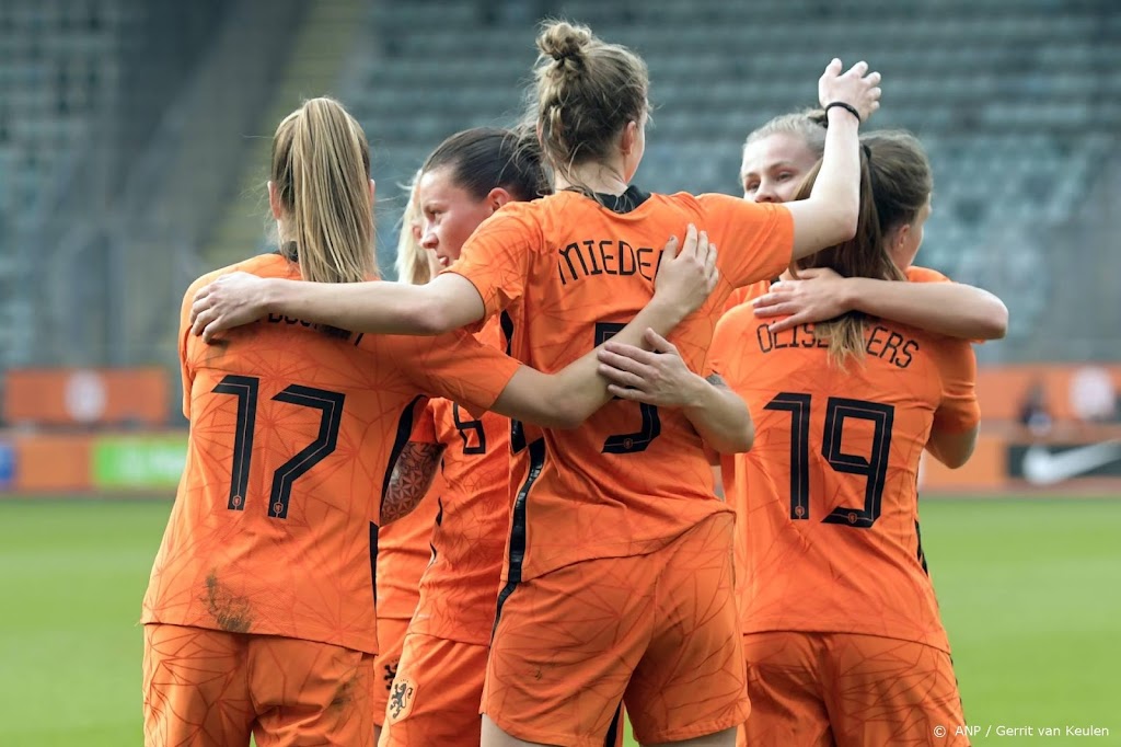 Voetbalsters Oranje stijgen naar vierde plek op wereldranglijst