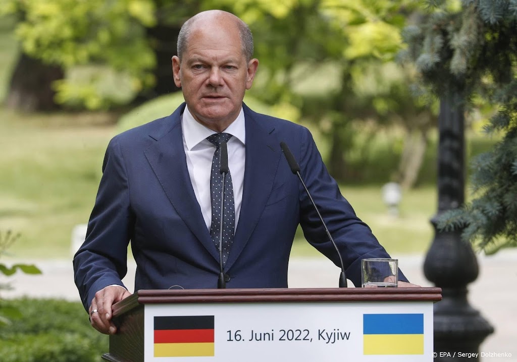 Scholz belooft tijdige levering Duitse wapens voor strijd Donbas