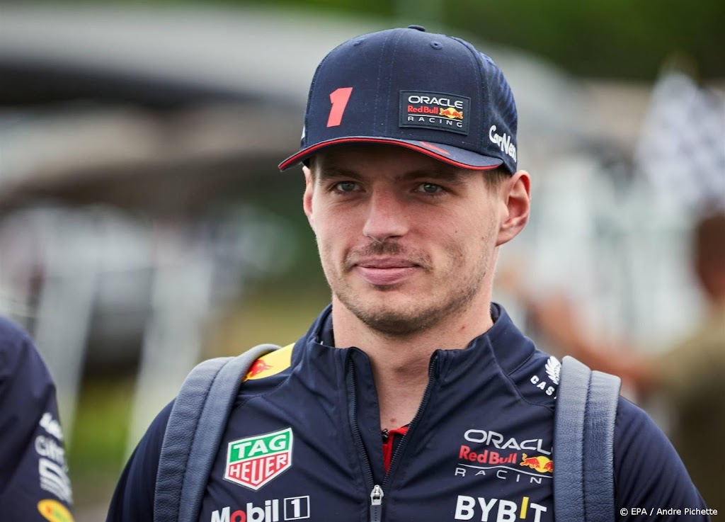 Verstappen moet vijf coureurs voor zich dulden in tweede training