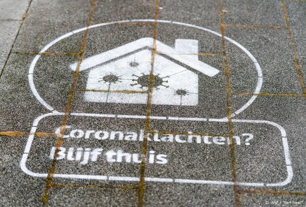 RIVM wil in gesprek om corona-aanpak te evalueren