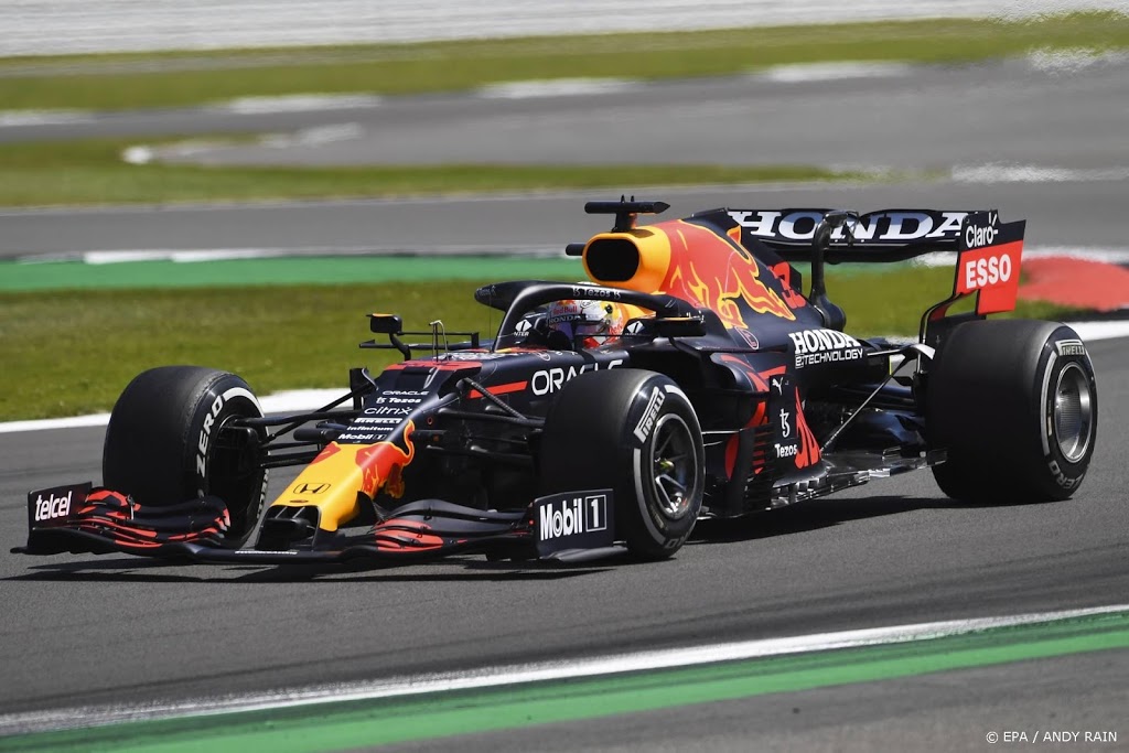 Verstappen wint eerste sprintrace Formule 1 en pakt pole