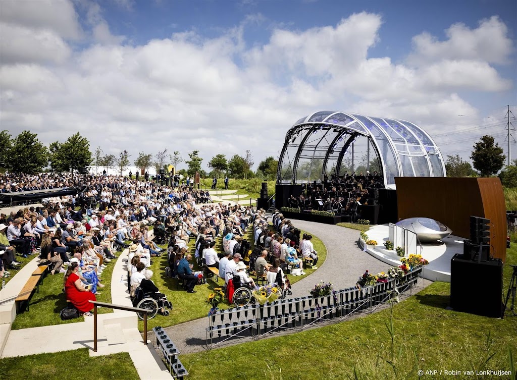 Slachtoffers van MH17-vliegramp herdacht in Park Vijfhuizen