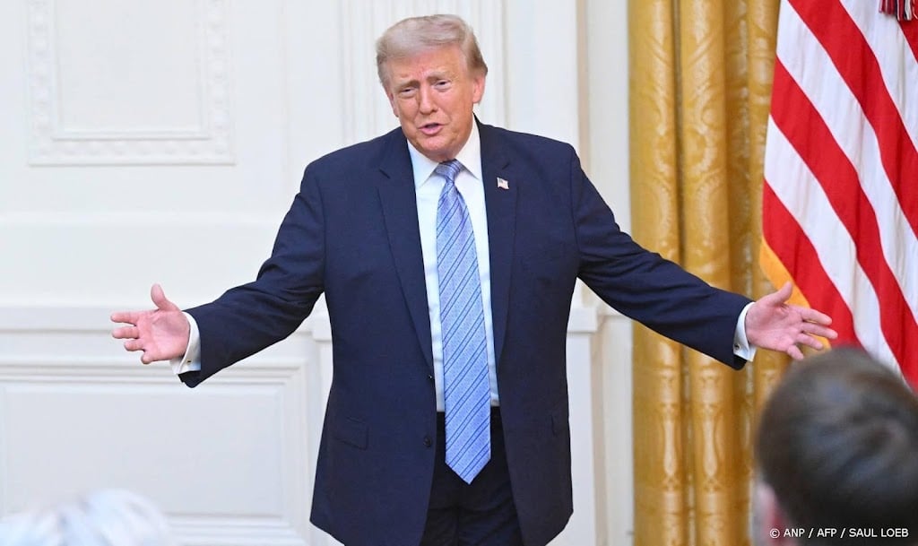 Bedrijf Trump laat beleggers betalen voor snelle posts president