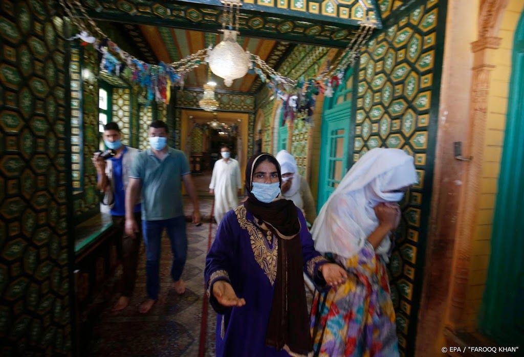 Dodental door coronavirus in India boven de 50.000