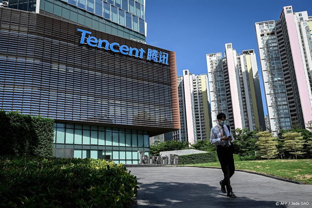 Tencent stijgt, JD.com daalt op lagere Hongkongse beurs